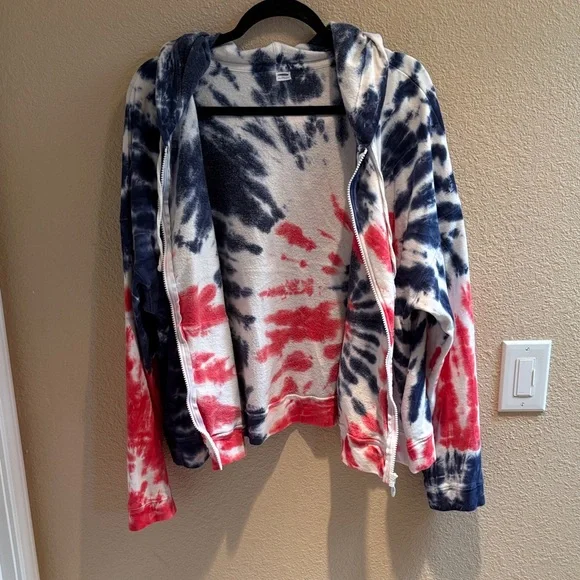 Brand new without Tags / Old Navy Red and Blue Tie-Dye Hoodie - Picture 10 of 10